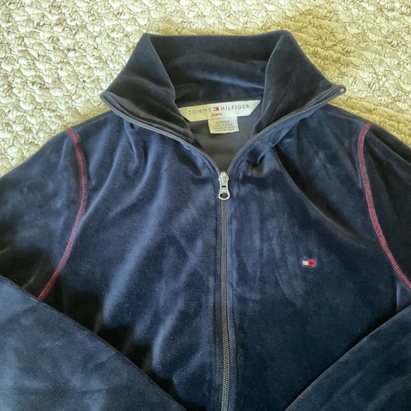 TOMMY HILFIGER - matching tracksuit - Picture 2 of 8